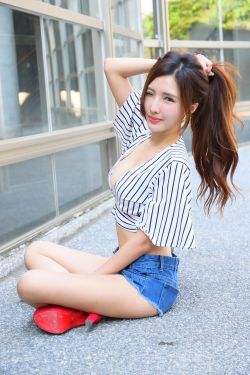 月明千里罗青梅